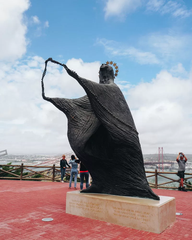 Výhled od Sochy Krista v Lisabonu