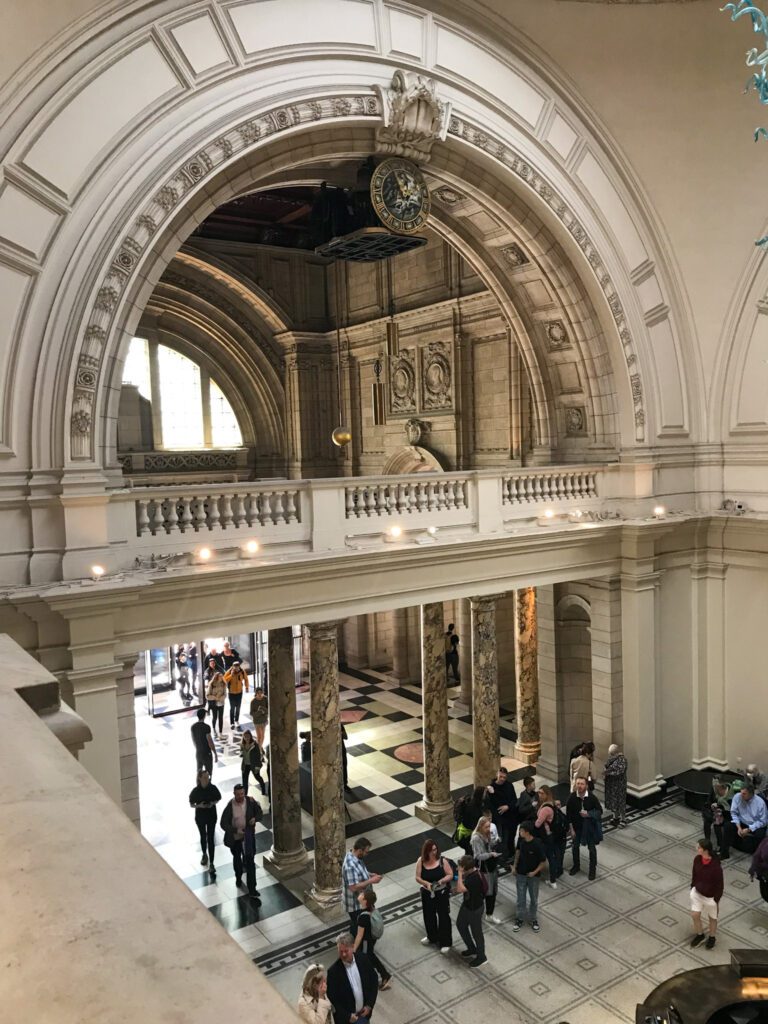 KeramiCo vidět v Londýně za 3 dny: Victoria and Albert Museum, Londýnka ve Victoria and Albert Museum, Londýn