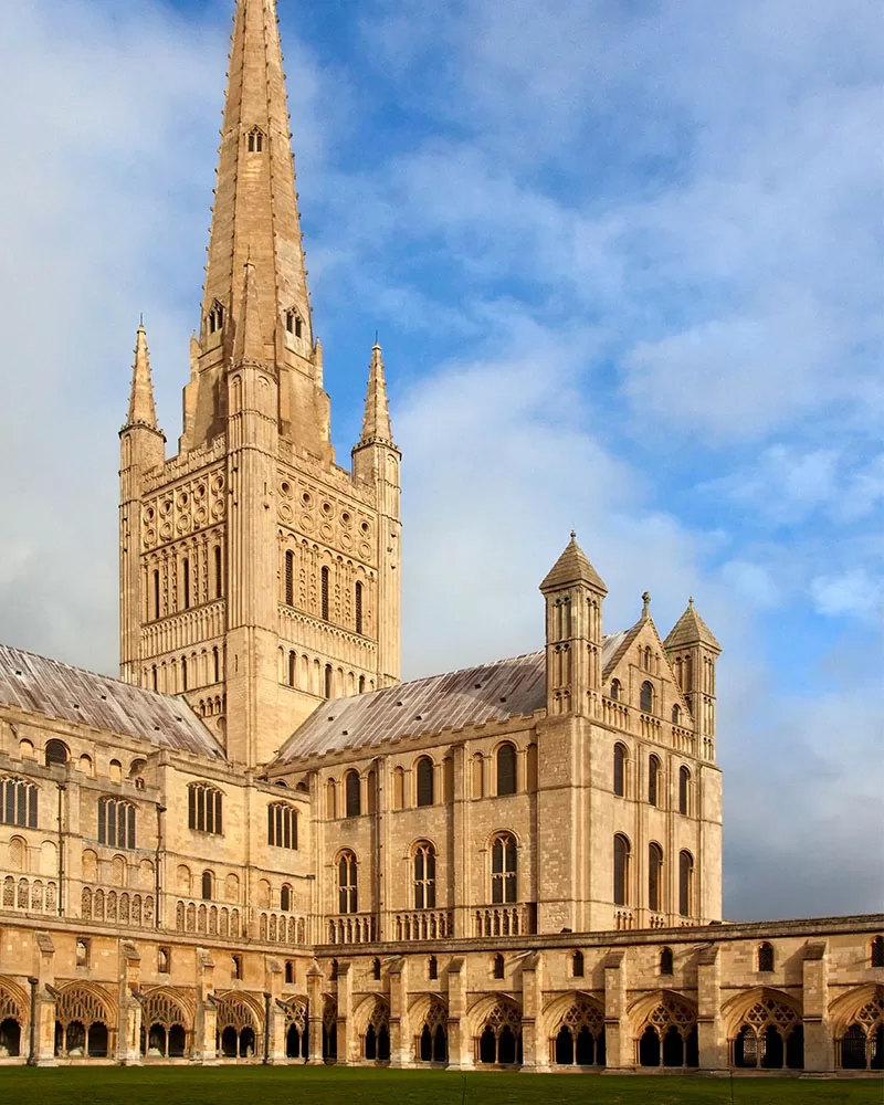 Norwichská katedrála ve hrabství Norfolk