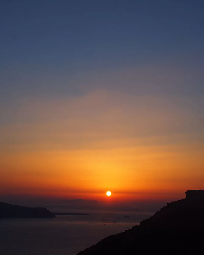 Západ slunce ve Fiře na Santorini