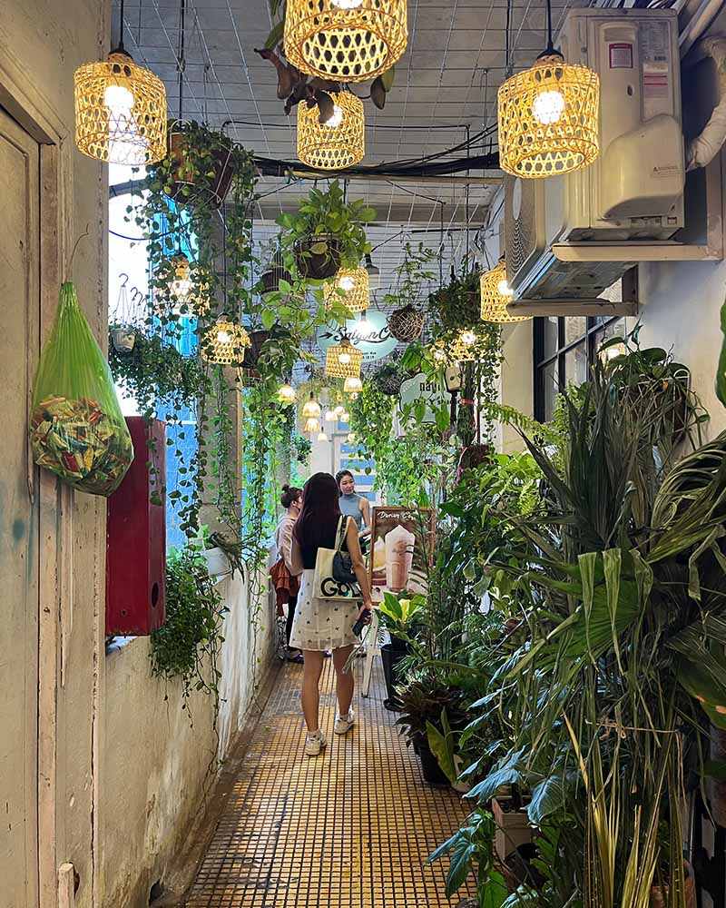 Café Apartments v Saigonu