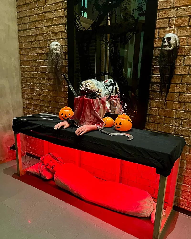 Halloweenské dekorace v Thajsku